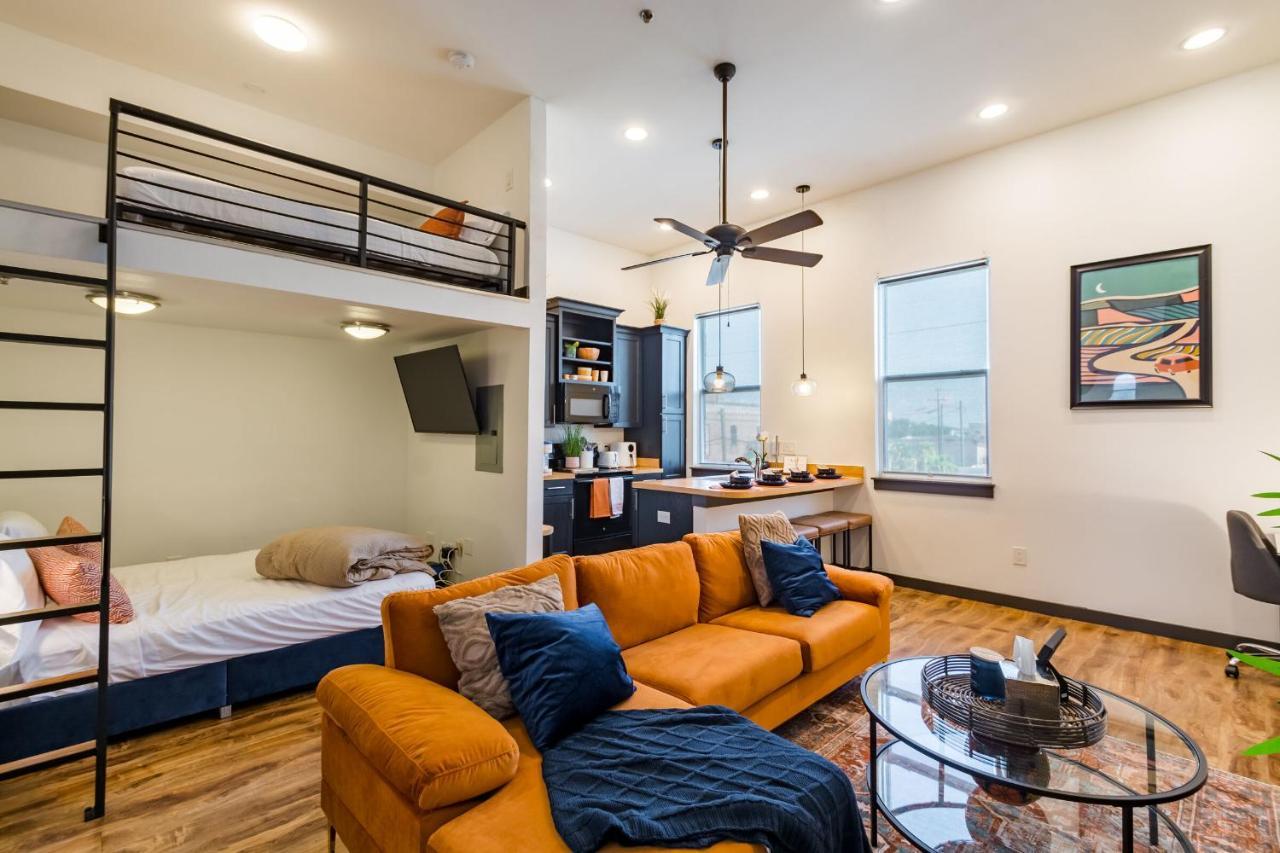 Old West Studio Lofts West Tampa Exterior photo